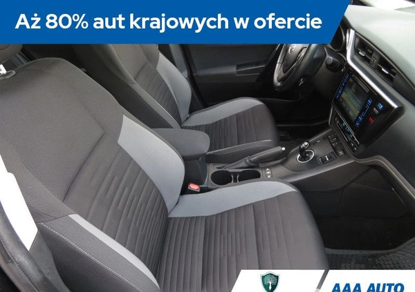 Toyota Auris cena 68000 przebieg: 89754, rok produkcji 2016 z Nowogrodziec małe 154